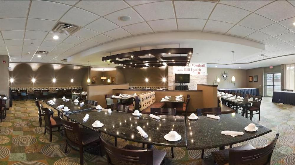 Holiday Inn Bloomington-University Area By Ihg Exterior photo