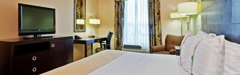 Holiday Inn Bloomington-University Area By Ihg Exterior photo